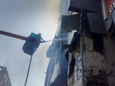 MG रोड स्थित जया आटोमोबाइल्स में लगी आग पर काबू