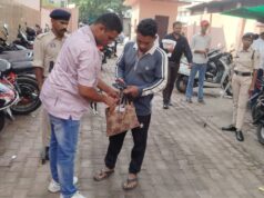न्यायालय परिसर में विशेष आकस्मिक चेकिंग 4 संदिग्ध व्यक्तियों के विरुद्ध कार्यवाही