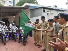 पुलिस कमिश्नर डॉक्टर संजीव शुक्ला ने QRT टीम को नए वाहनों के साथ हरी झंडी दिखाकर किया रवाना