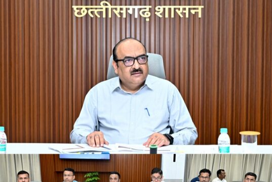 समय-सीमा में कार्य पूर्ण करने और विभागवार मासिक कार्ययोजना तैयार करने के दिए निर्देश